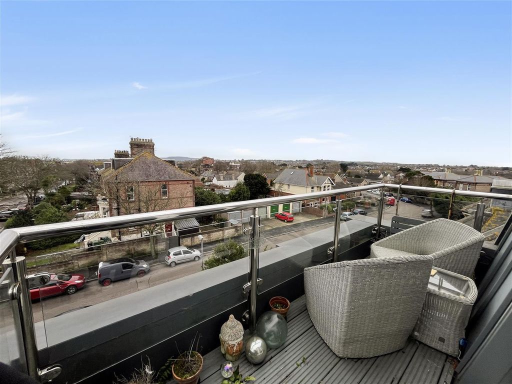 Property photo 2 of 14 2.Jpg