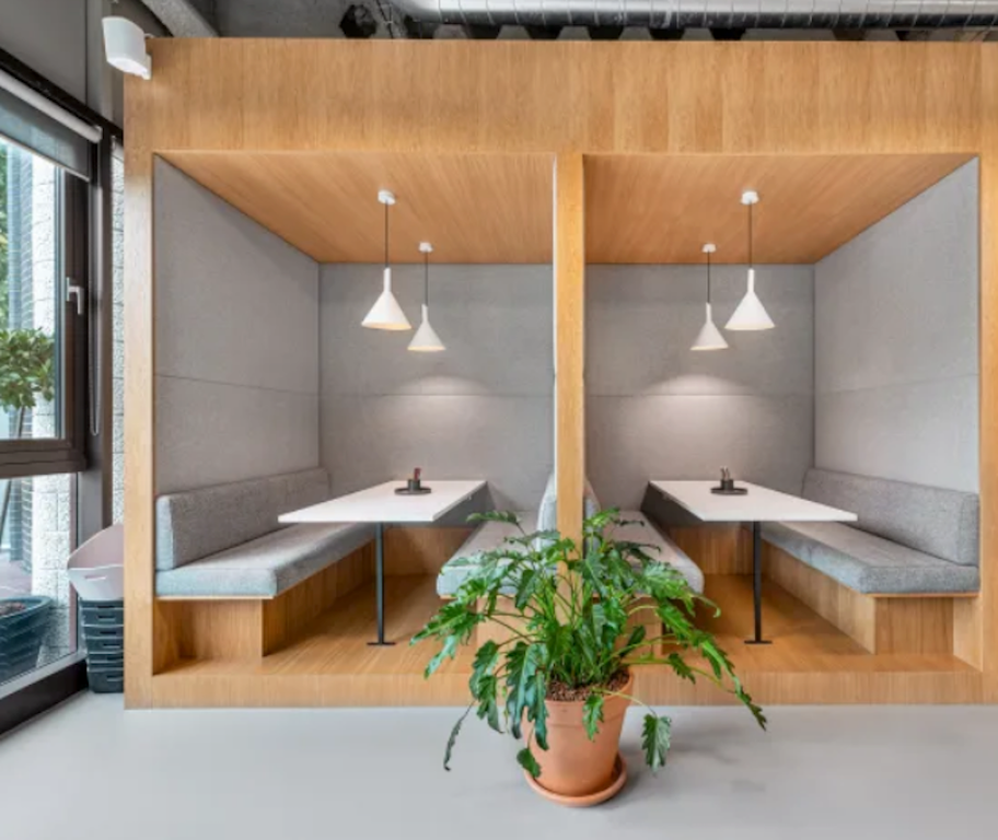 Property photo 2 of 6 Photo 1