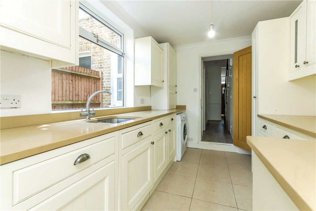 Property photo 2 of 16 Picture No. 06