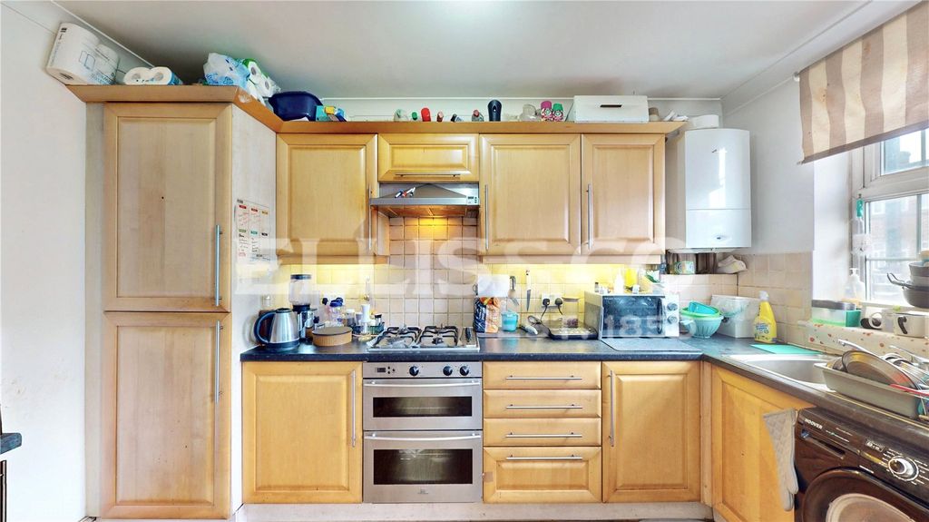 Property photo 3 of 12 Picture No. 05