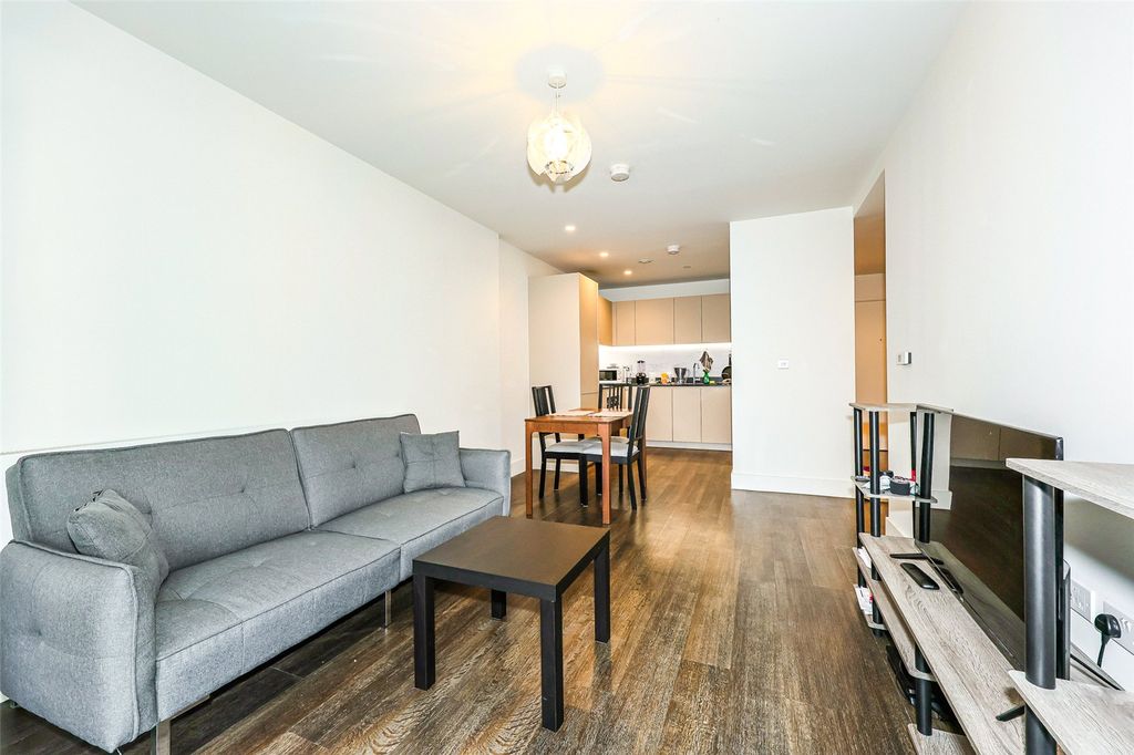 Property photo 2 of 13 Picture No. 04