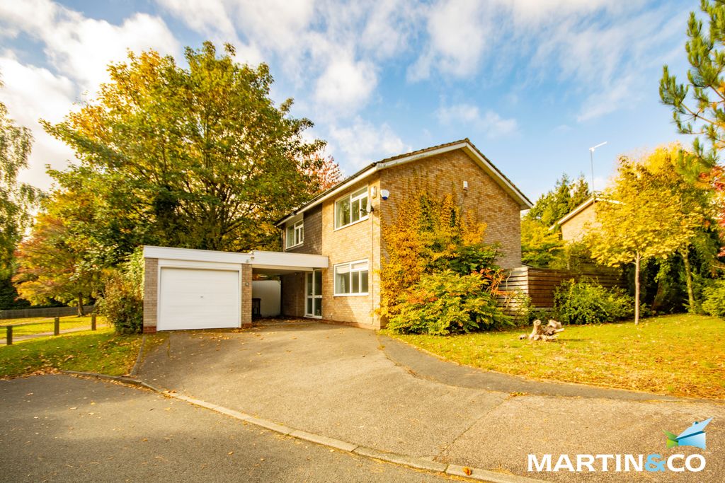 Property photo 1 of 17