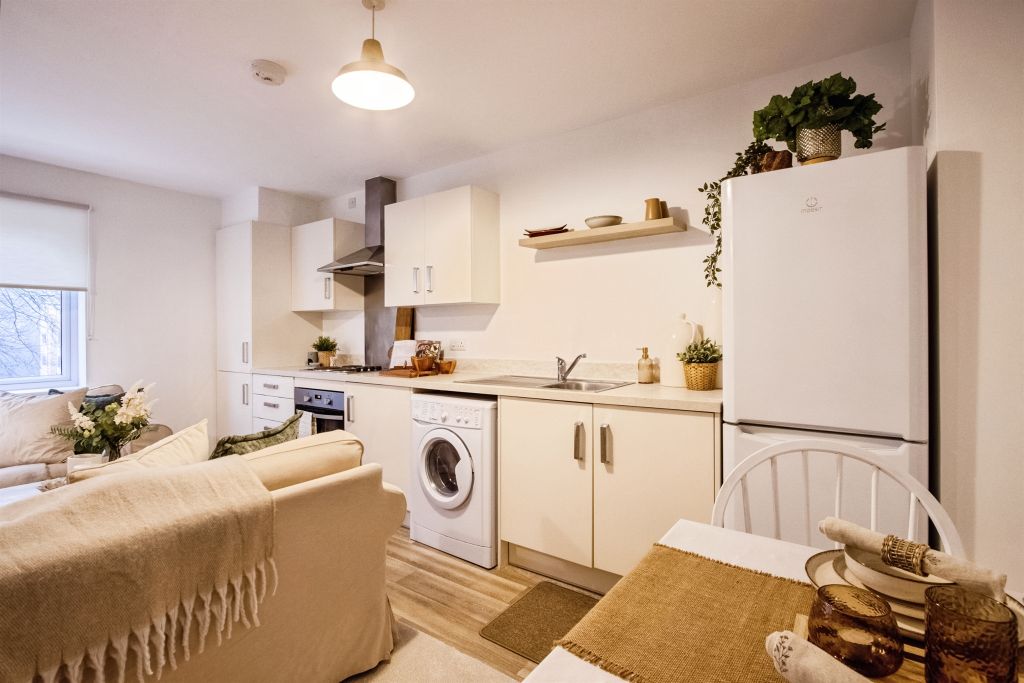 Property photo 3 of 13