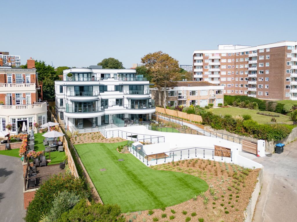 Property photo 1 of 20 East Cliff House - By Ben Parker-55