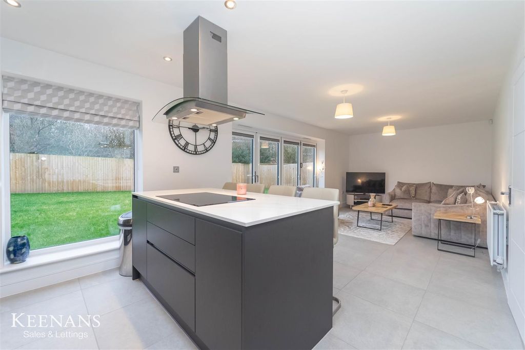 Property photo 3 of 51 3.Jpg