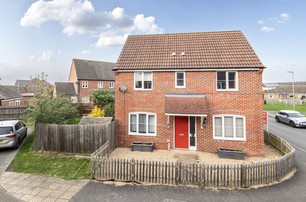 Property photo 1 of 25 1429449-2-69Bdbaa5Bb5Fe-Arw