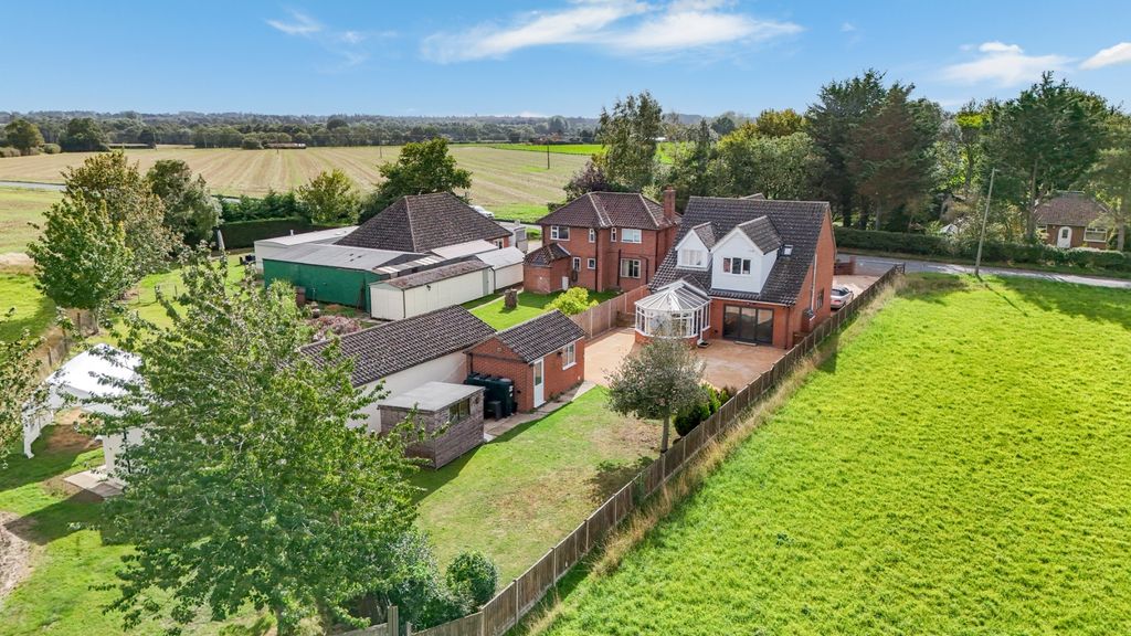 Property photo 2 of 44 4527391