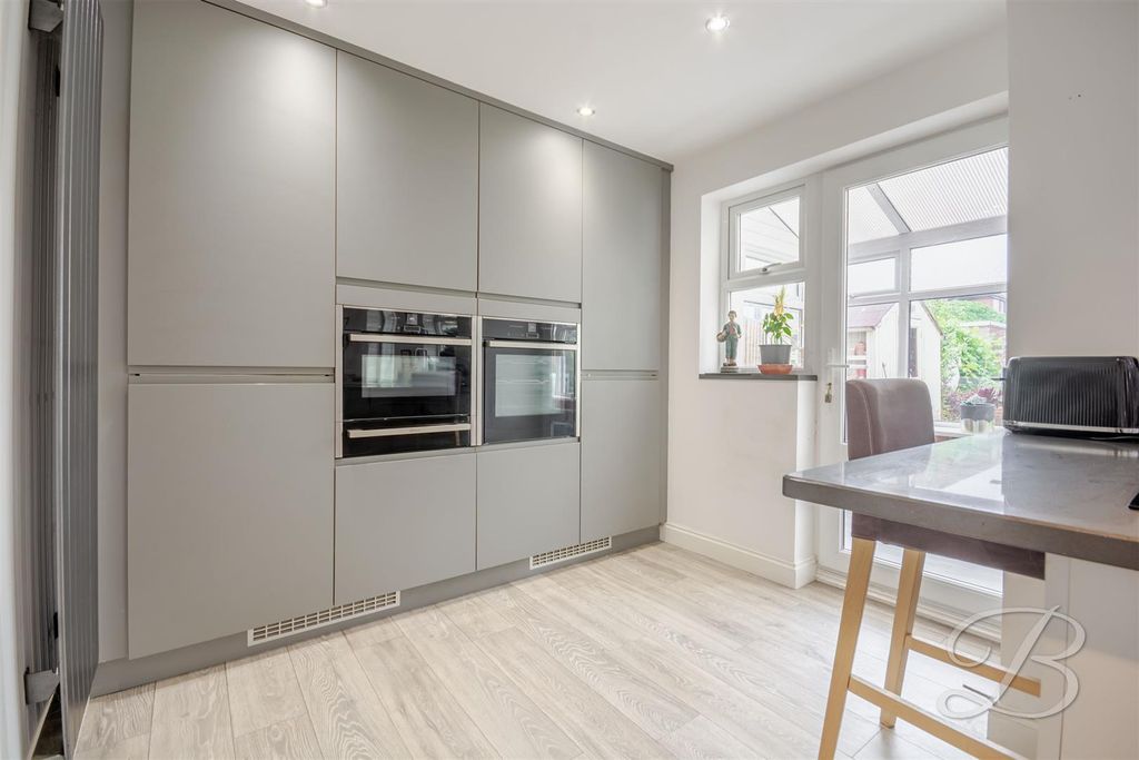 Property photo 2 of 31 Ccltd-7.Jpg