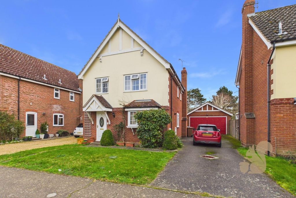 Property photo 1 of 20 Front