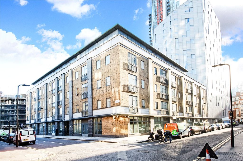 Property photo 1 of 15 Exterior