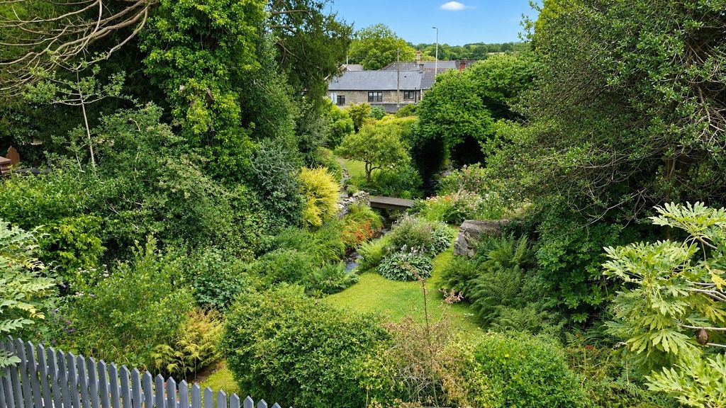 Property photo 3 of 34 Rear Garden