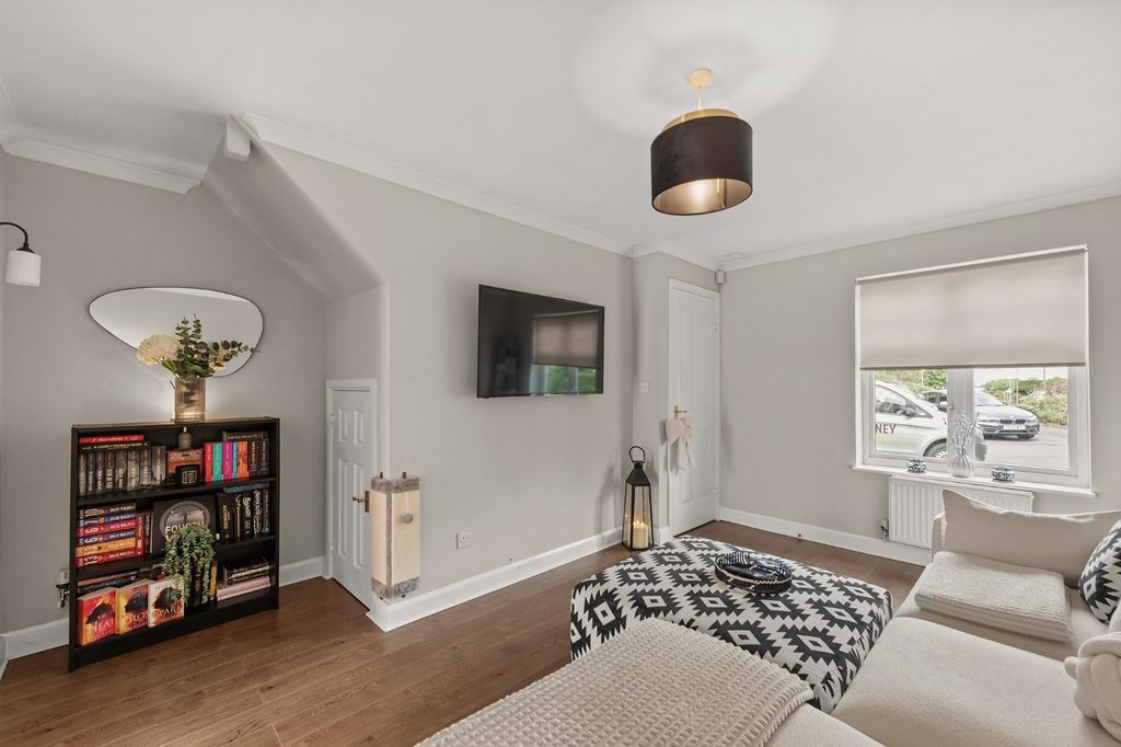 Property photo 3 of 25 5218636