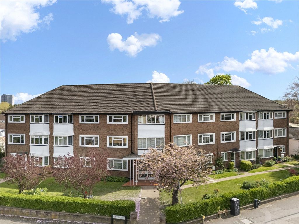 Property photo 1 of 11 Exterior