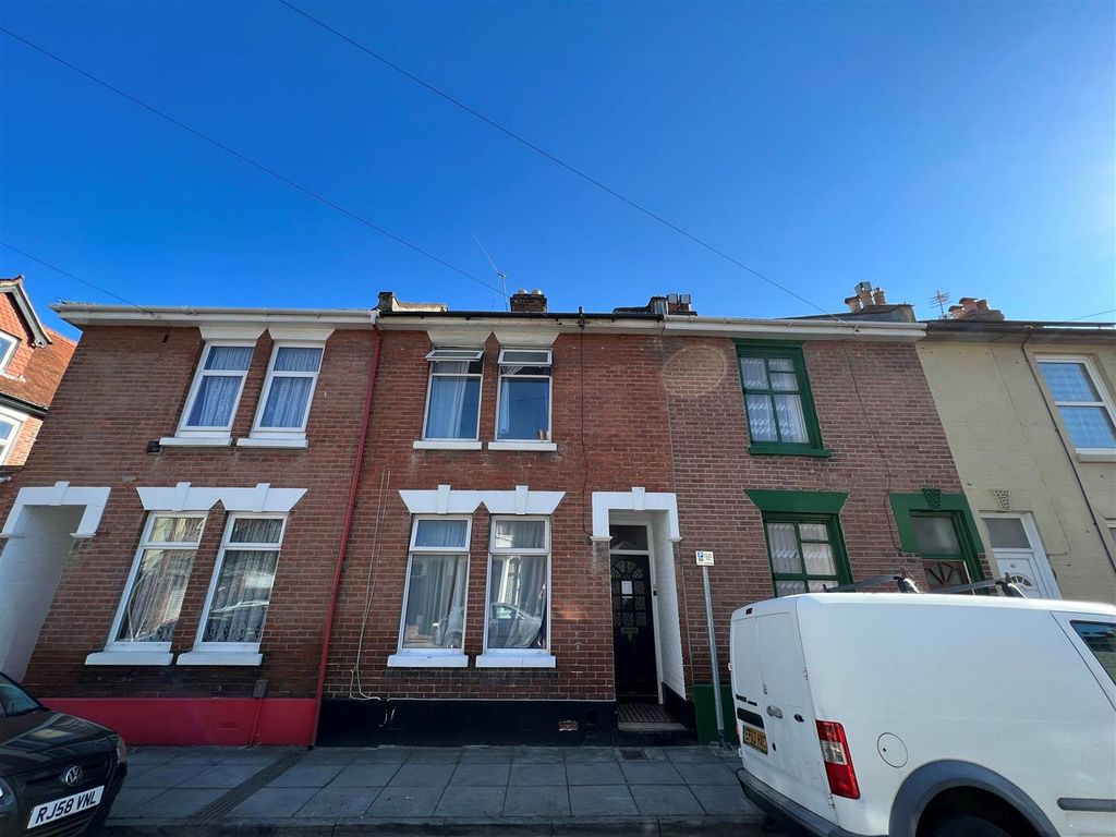 Property photo 1 of 7