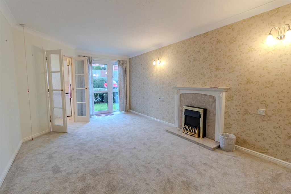 Property photo 2 of 14 Img_2759.Jpg