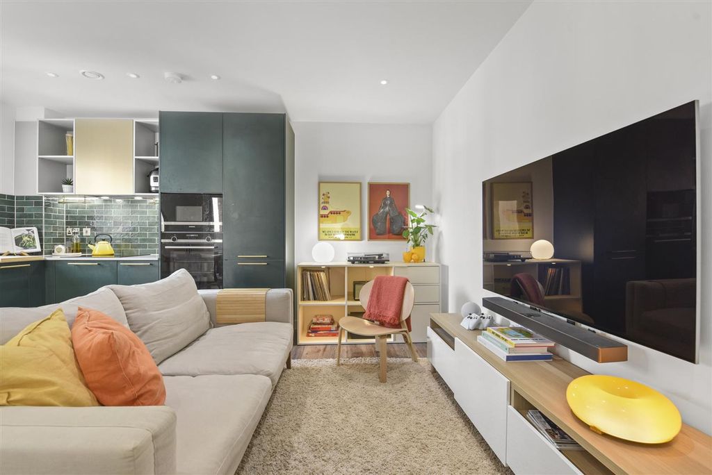 Property photo 3 of 30