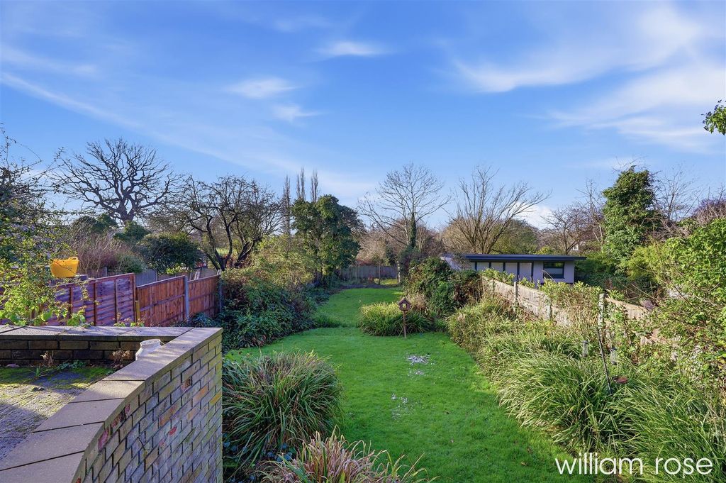 Property photo 2 of 19 Img_0024.Jpg