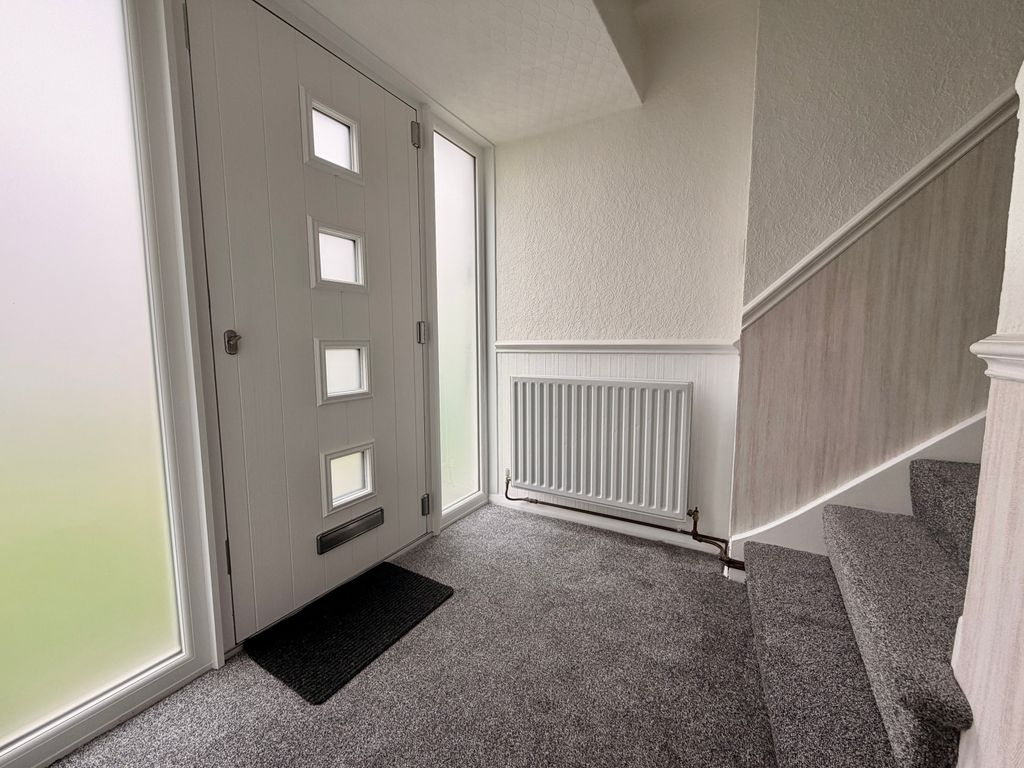 Property photo 2 of 22 Picture No. 02