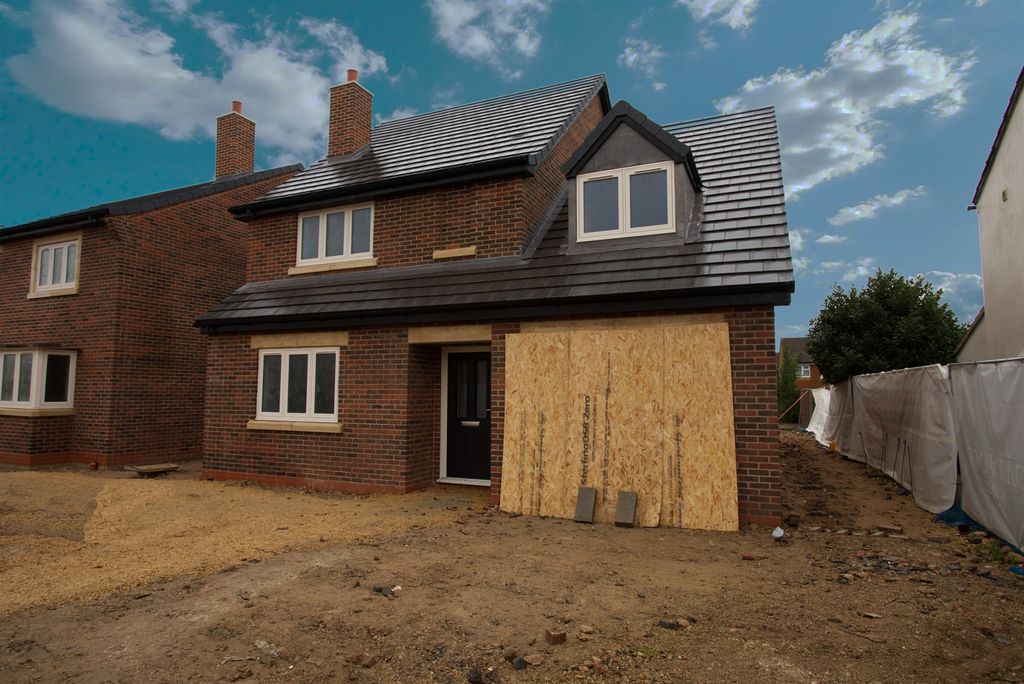 Property photo 2 of 3