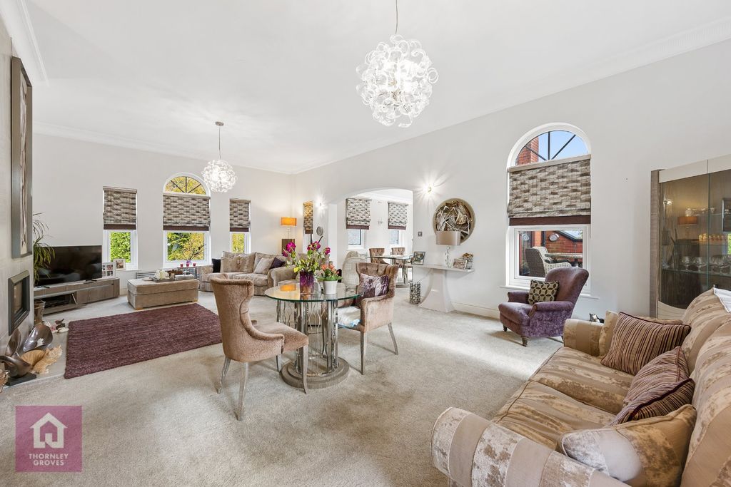 Property photo 2 of 23 Picture 2