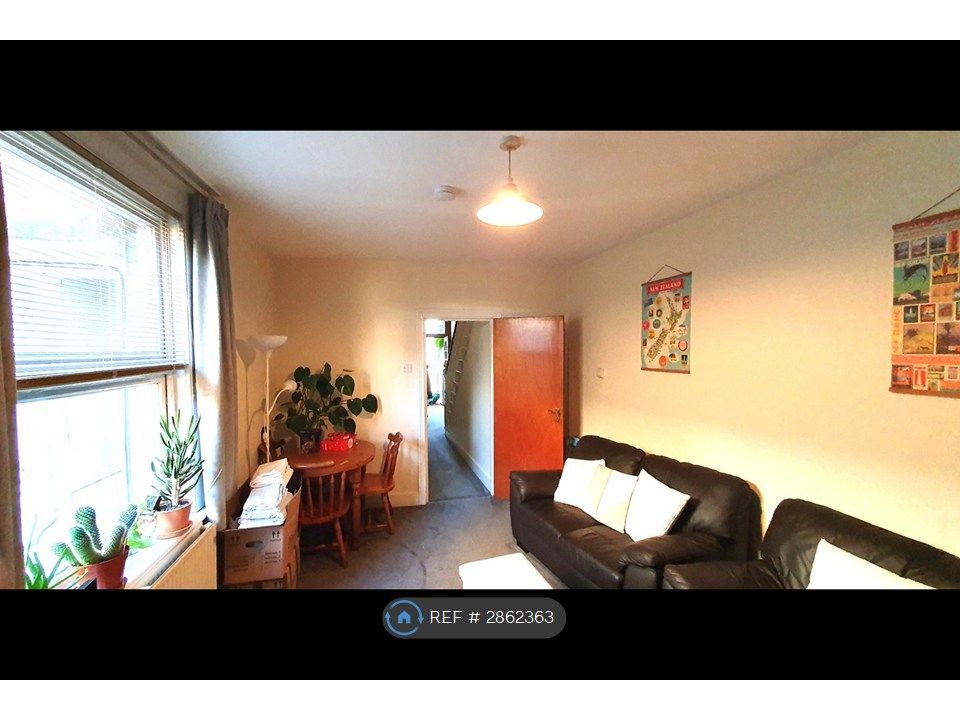 Property photo 1 of 9 Lounge - Photo 1