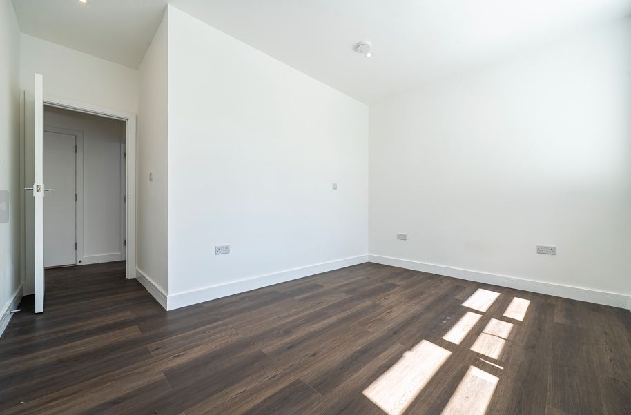 Property photo 1 of 16 15