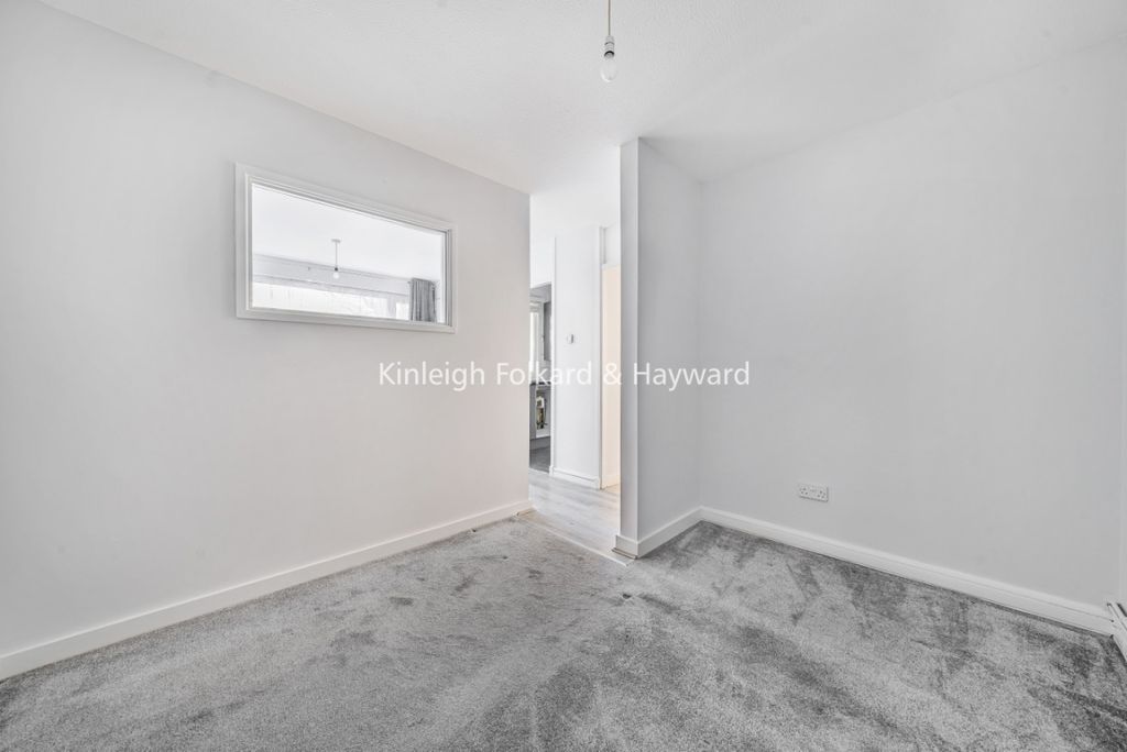 Property photo 3 of 6 87Fb70Bb-1cc0-48E3-B