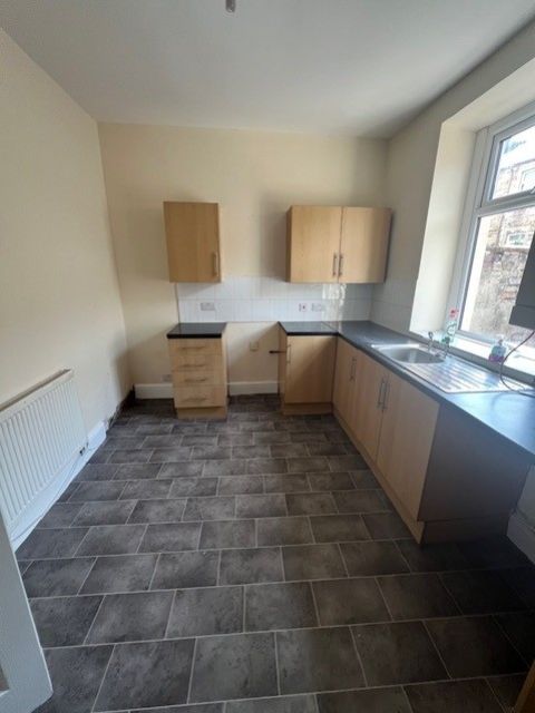 Property photo 3 of 6 Bozhan Refurb 12.08 (5)