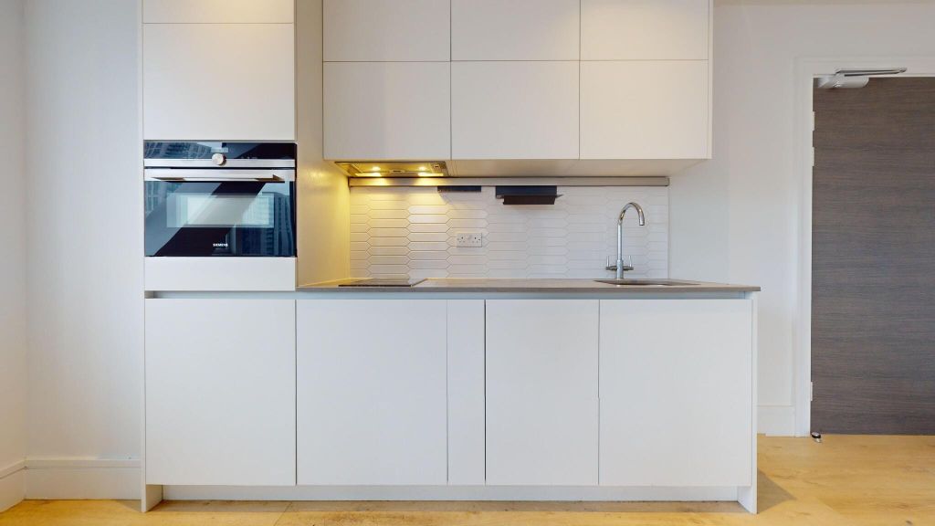 Property photo 2 of 14 Kitchen