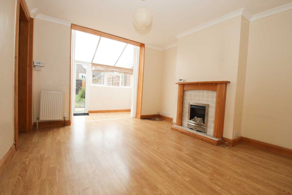 Property photo 1 of 9 Photo