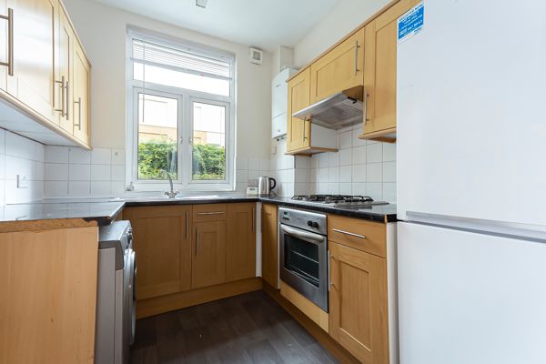 Property photo 3 of 9 Kitchen