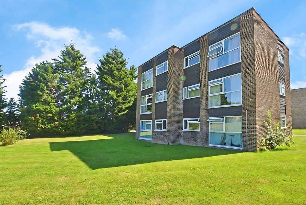 Property photo 1 of 6