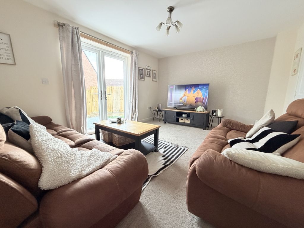 Property photo 2 of 18 Img_8026