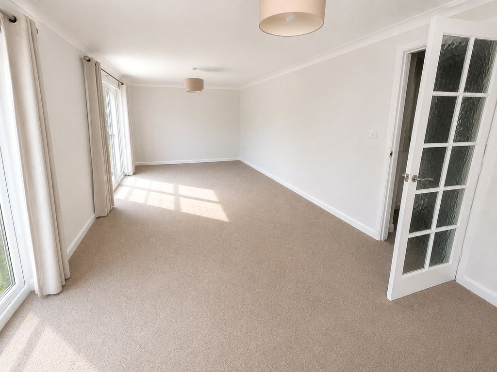 Property photo 3 of 8 Picture No. 08