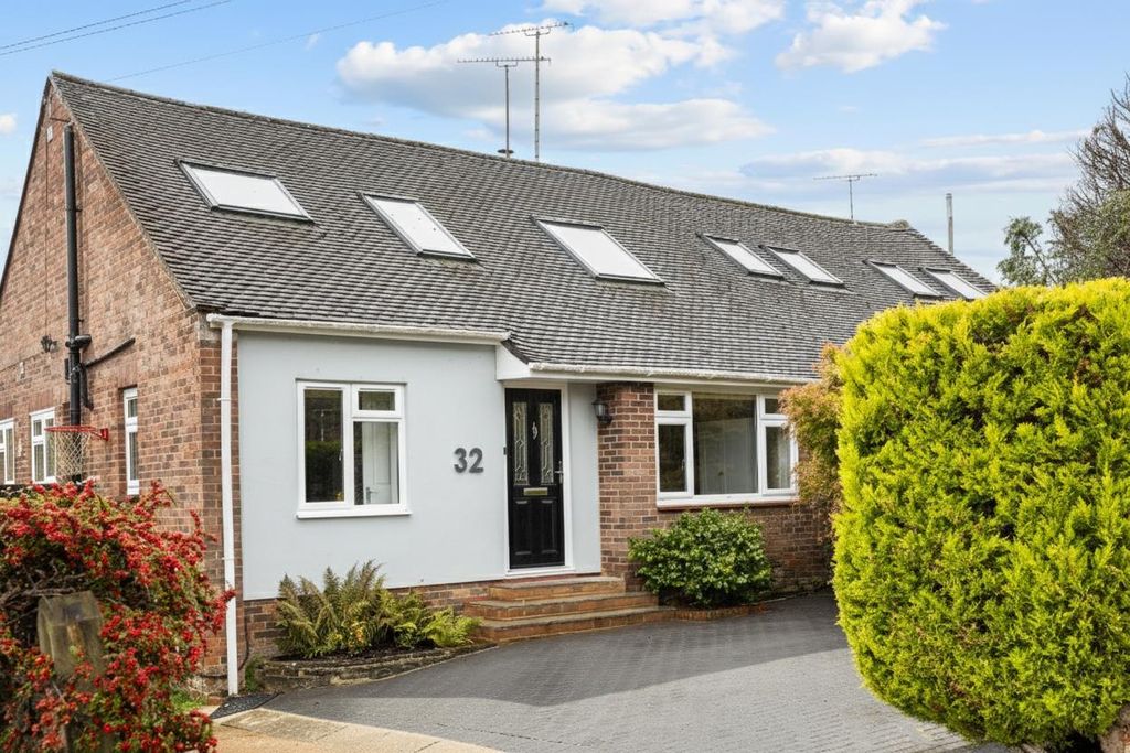 Property photo 1 of 26