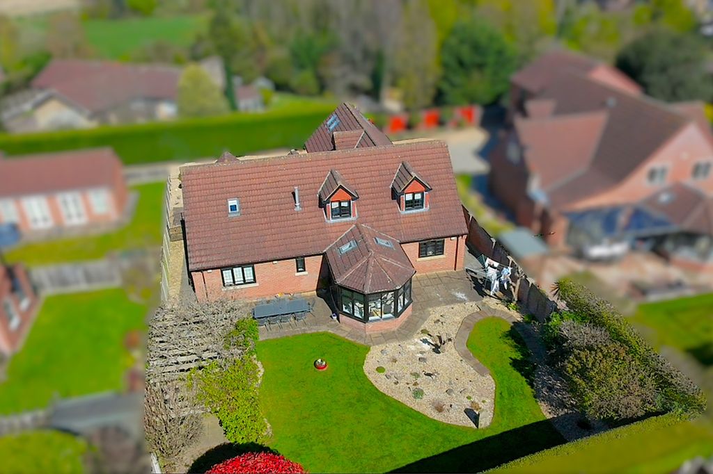 Property photo 3 of 45 Drone 2