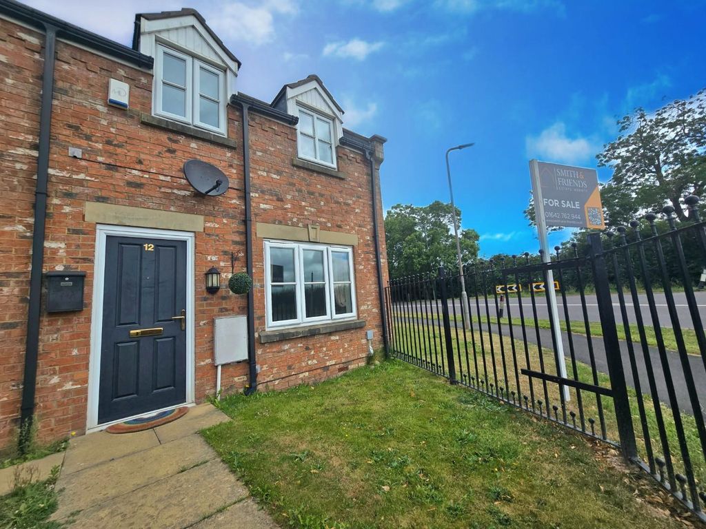 Property photo 1 of 11