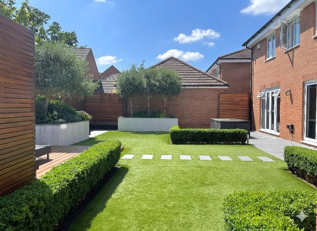 Property photo 2 of 25 Gemini_Generated_Image_B7Vrczb7Vrczb7Vr.Jpg