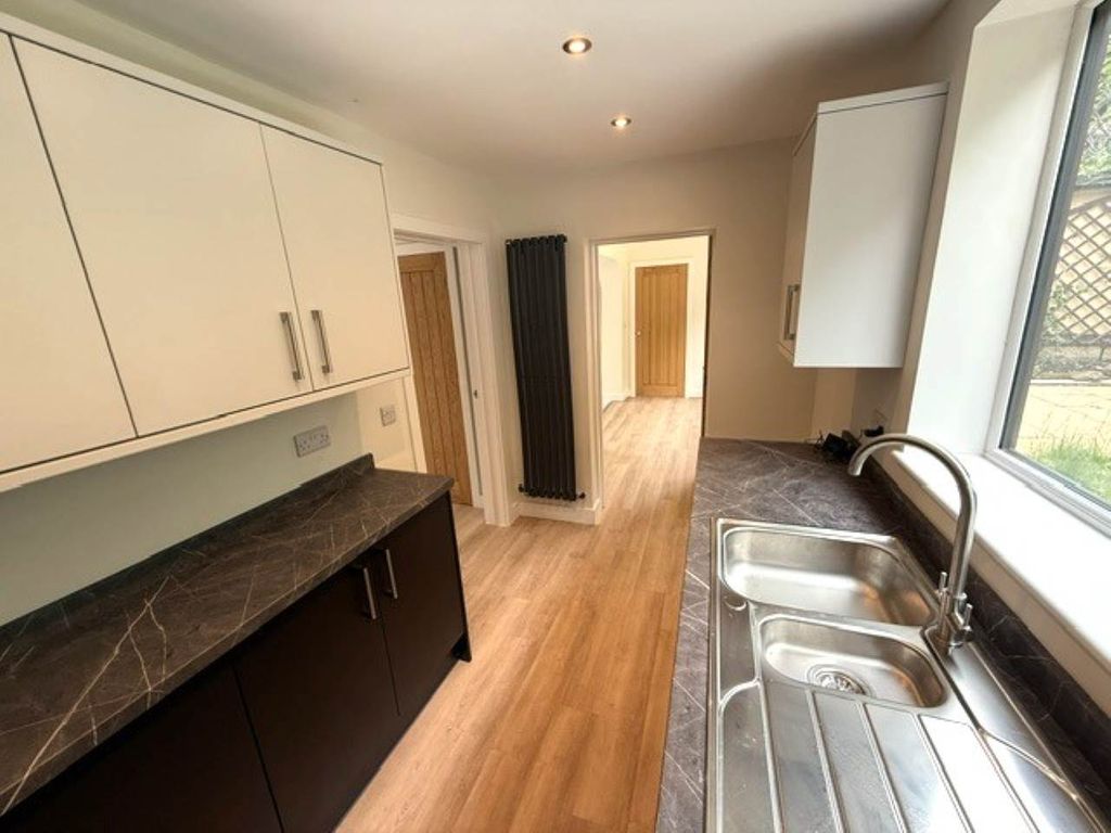 Property photo 1 of 24 Image38