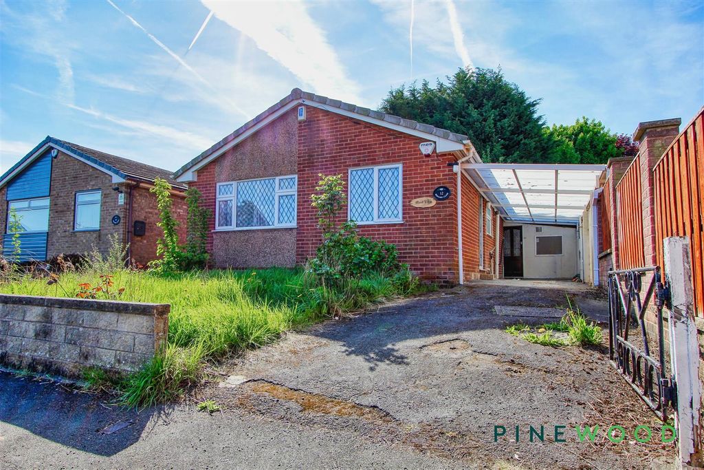 Property photo 1 of 17 Front