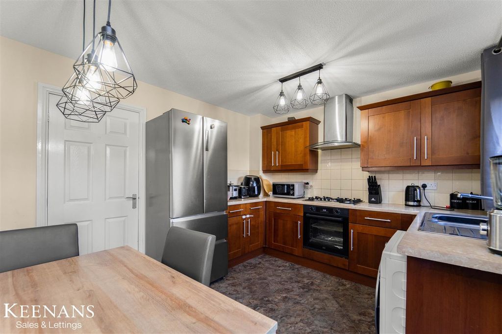 Property photo 3 of 22 3.Jpg