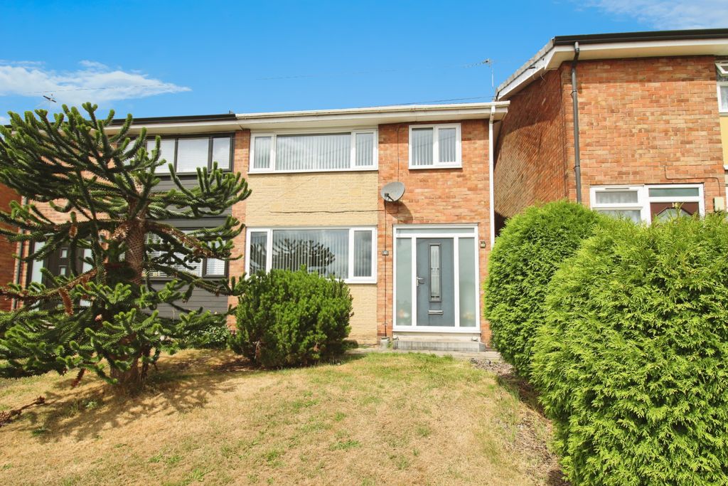 Property photo 1 of 18 Ext Front