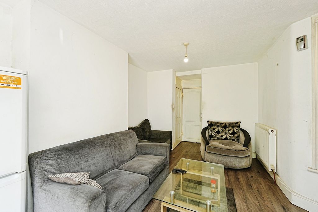 Property photo 1 of 22 Pbox-Img.Jpg