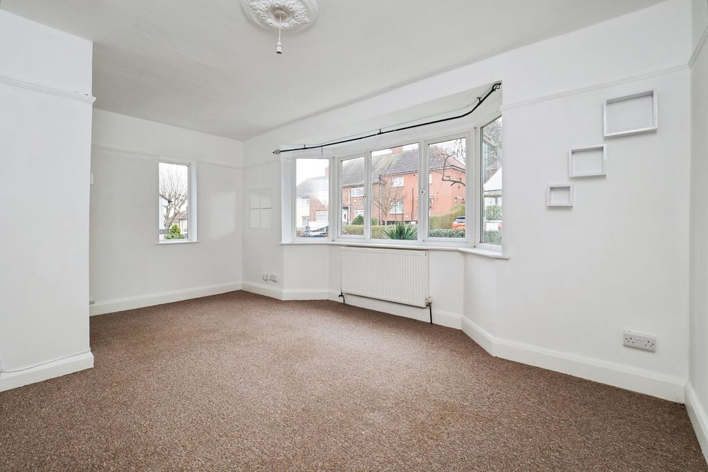 Property photo 3 of 19 Pbox-Img.Jpg