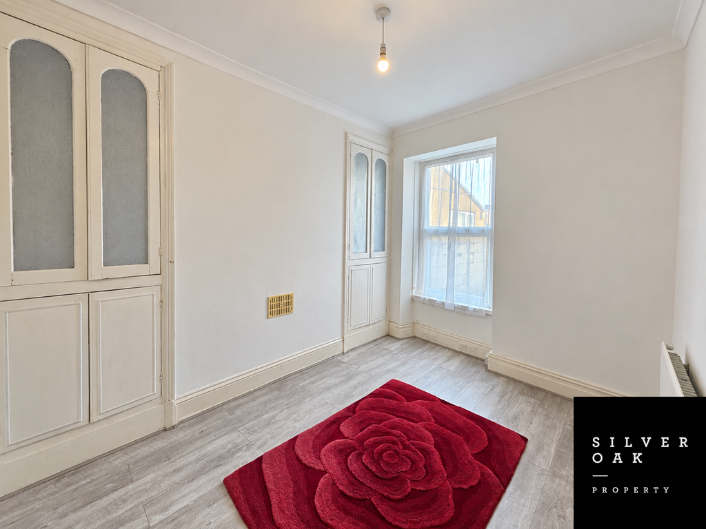 Property photo 3 of 11 13 c (3)