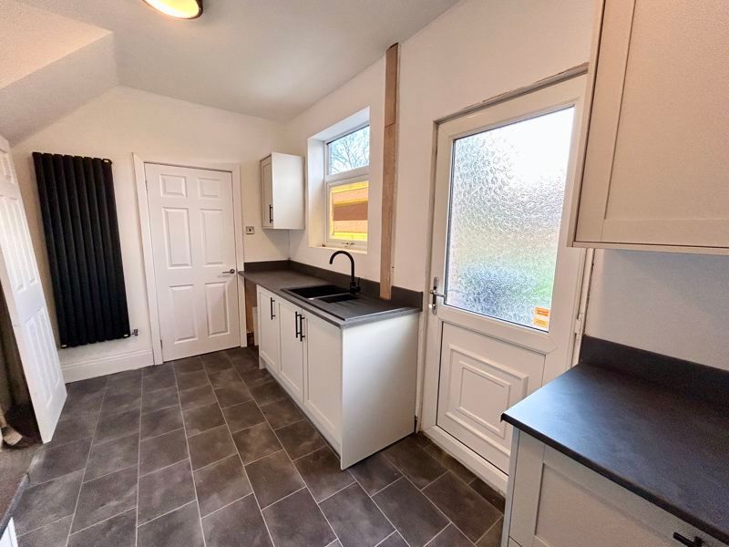 Property photo 3 of 11 Photo 3