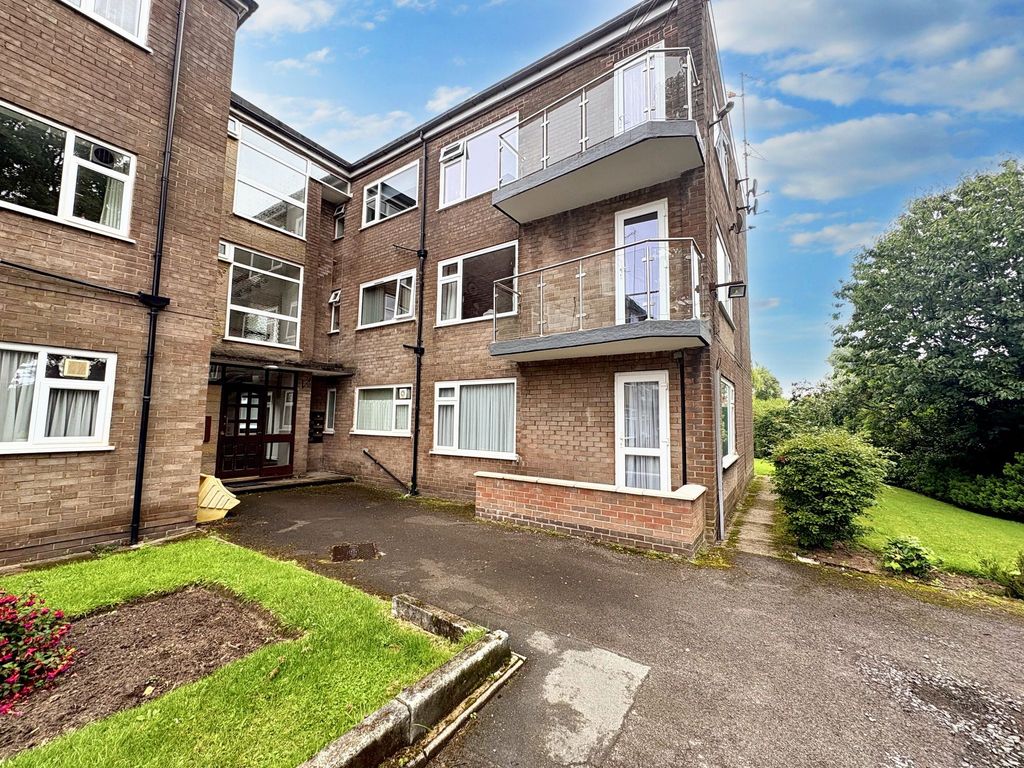 Property photo 1 of 26
