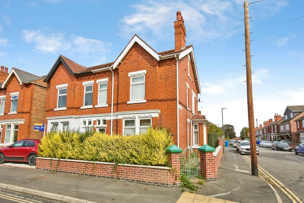 Property photo 1 of 17 Pbox-Img.Jpg