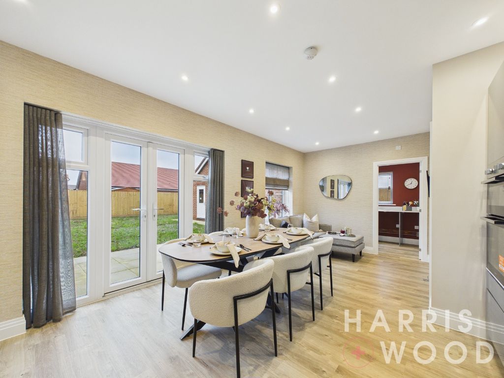 Property photo 2 of 27 4211431