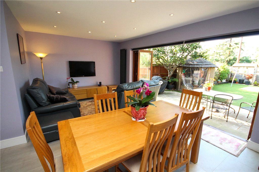 Property photo 3 of 23 Picture No. 33